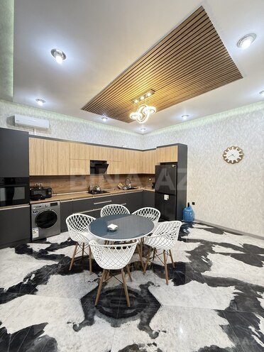 4 otaqlı həyət evi/bağ evi - Mərdəkan q. - 200 m² (18)