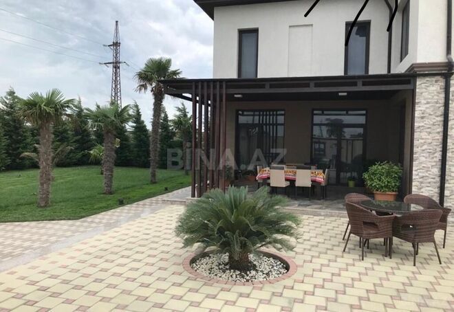 4 otaqlı həyət evi/bağ evi - Türkan q. - 240 m² (29)