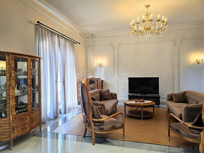 8-комн. дом/дача - пос. Бадамдар - 450 м² (13)
