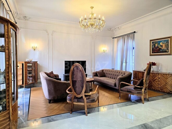 8-комн. дом/дача - пос. Бадамдар - 450 м² (16)