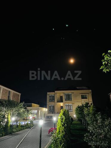 6 otaqlı həyət evi/bağ evi - Novxanı q. - 450 m² (1)