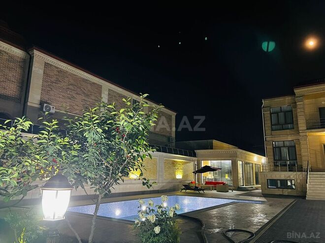 6 otaqlı həyət evi/bağ evi - Novxanı q. - 450 m² (10)