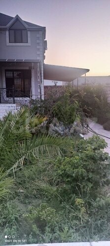 4 otaqlı həyət evi/bağ evi - Şüvəlan q. - 200 m² (1)