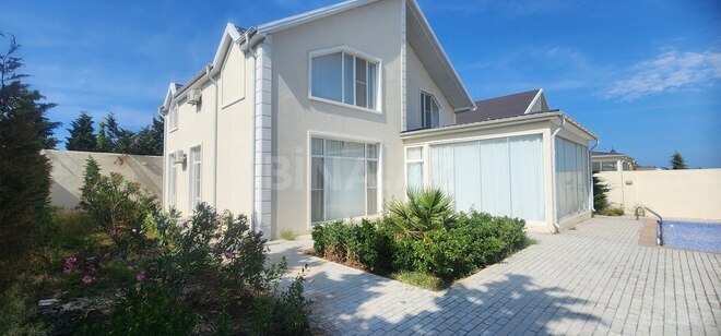 5 otaqlı həyət evi/bağ evi - Şüvəlan q. - 280 m² (2)