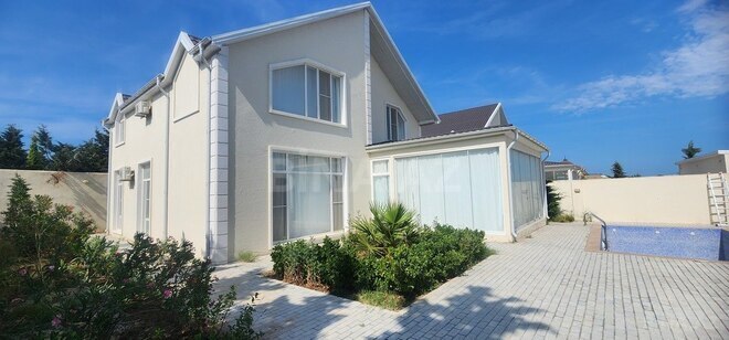 5 otaqlı həyət evi/bağ evi - Şüvəlan q. - 280 m² (5)