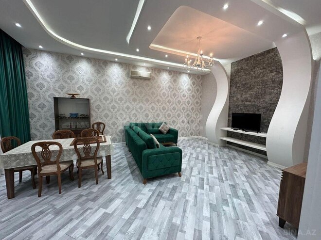 4 otaqlı həyət evi/bağ evi - Mərdəkan q. - 200 m² (23)