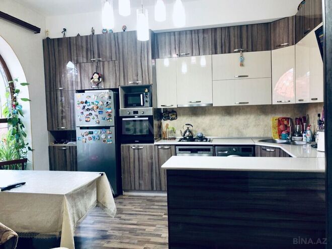 4 otaqlı həyət evi/bağ evi - Mərdəkan q. - 210 m² (9)