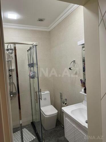 6 otaqlı həyət evi/bağ evi - Şüvəlan q. - 250 m² (15)