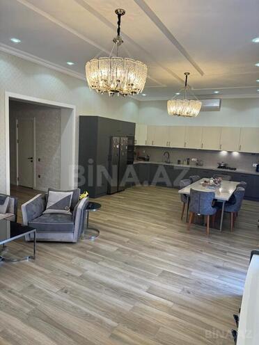 6 otaqlı həyət evi/bağ evi - Şüvəlan q. - 250 m² (10)