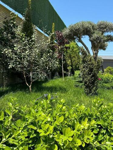 6 otaqlı həyət evi/bağ evi - Şüvəlan q. - 250 m² (24)