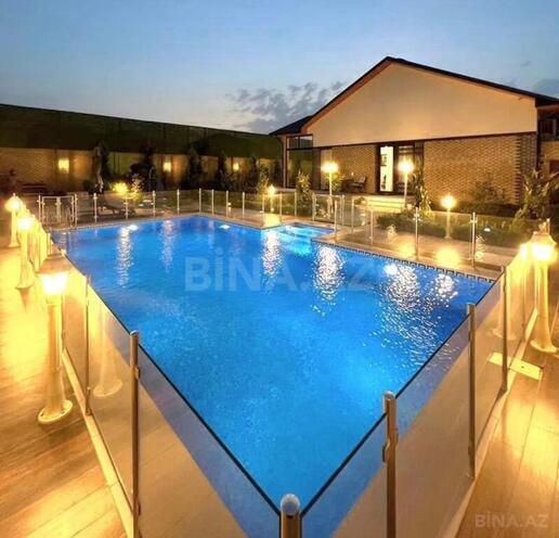 6 otaqlı həyət evi/bağ evi - Şüvəlan q. - 250 m² (1)
