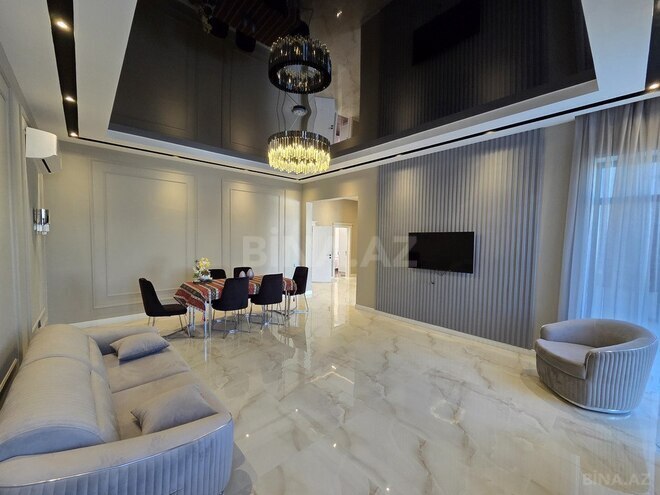 5 otaqlı həyət evi/bağ evi - Şüvəlan q. - 280 m² (15)