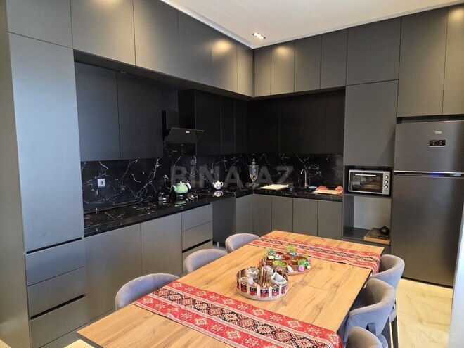 5 otaqlı həyət evi/bağ evi - Şüvəlan q. - 280 m² (11)