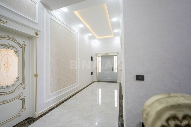 6 otaqlı həyət evi/bağ evi - Novxanı q. - 250 m² (11)