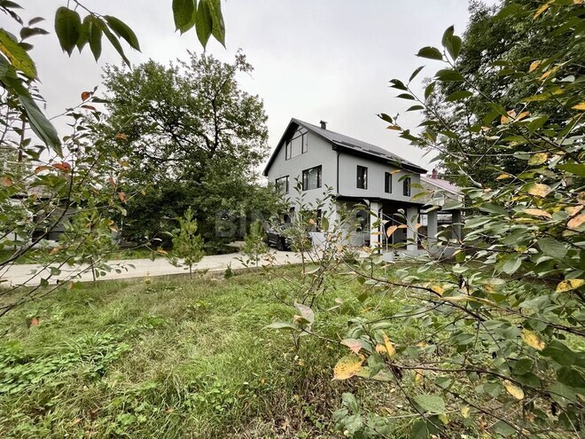 5 otaqlı həyət evi/bağ evi - Qusar - 230 m² (1)