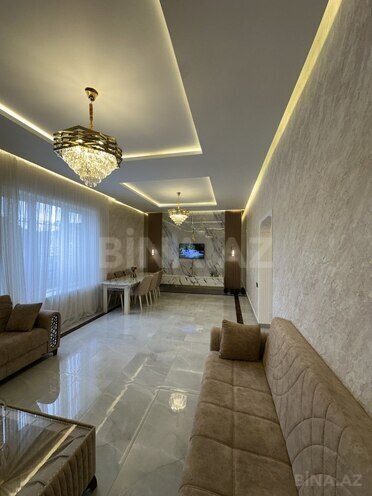 6 otaqlı həyət evi/bağ evi - Yeni Ramana q. - 220 m² (8)
