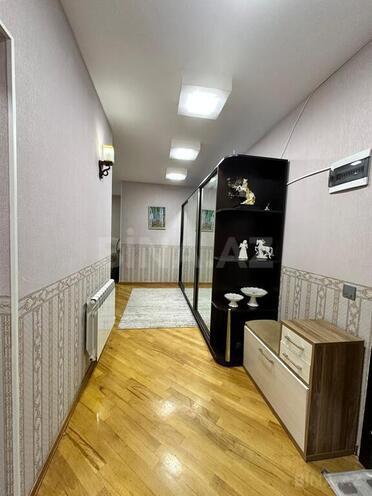 4 otaqlı yeni tikili - Bakıxanov q. - 138 m² (10)
