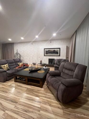 6 otaqlı həyət evi/bağ evi - Mərdəkan q. - 430 m² (12)