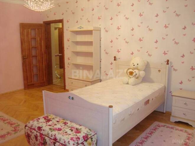 5 otaqlı köhnə tikili - Şah İsmayıl Xətai m. - 200 m² (14)