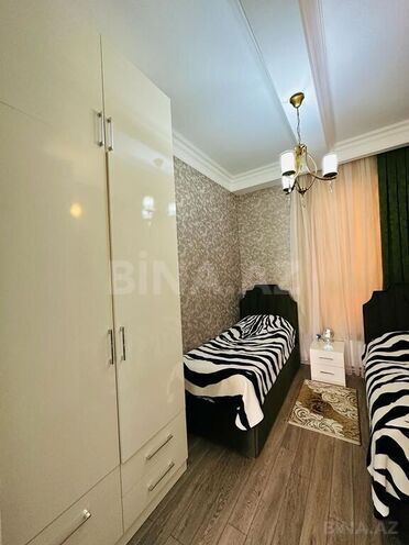 5 otaqlı həyət evi/bağ evi - Mərdəkan q. - 280 m² (22)