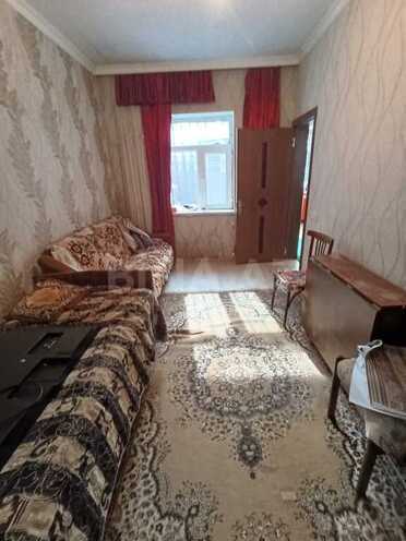 2 otaqlı həyət evi/bağ evi - Qobu q. - 50 m² (14)