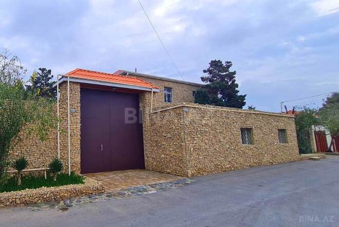Продаётся 7-комн. дом/дача 360 м², пос. Нардаран, photo 1 from 13