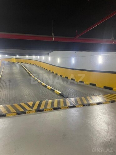 Qaraj - Ağ şəhər q. - 20 m² (2)