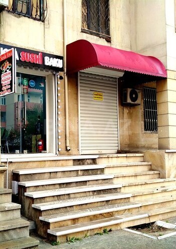 Obyekt - İnşaatçılar m. - 74 m² (2)