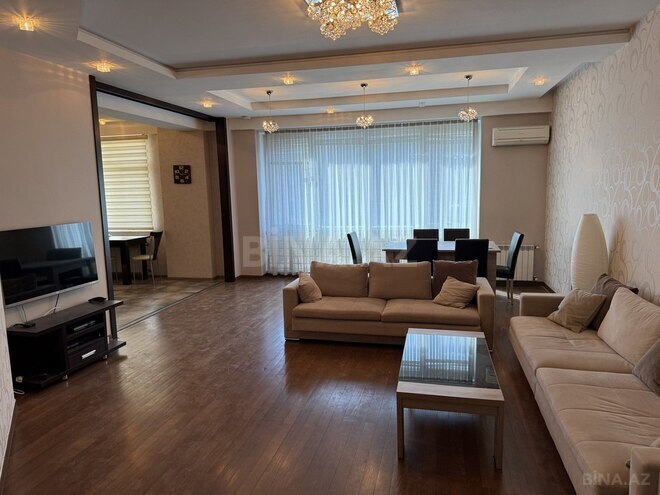 3 otaqlı yeni tikili - 28 May m. - 155 m² (1)