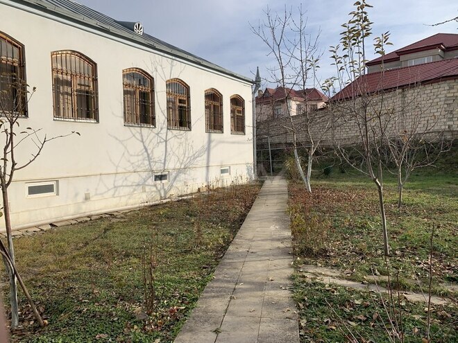 5 otaqlı həyət evi/bağ evi - Quba - 250 m² (14)
