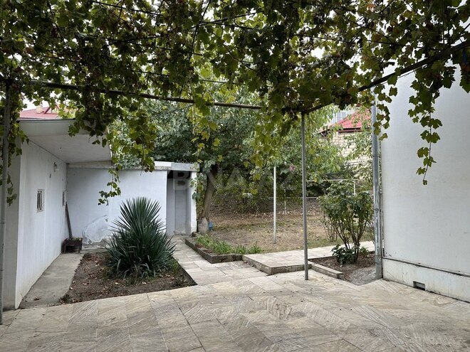 5 otaqlı həyət evi/bağ evi - Quba - 250 m² (27)