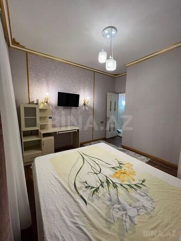 5-комн. дом/дача - пос. Новханы - 300 м² (1)