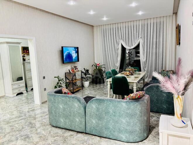 4 otaqlı həyət evi/bağ evi - Mərdəkan q. - 180 m² (20)