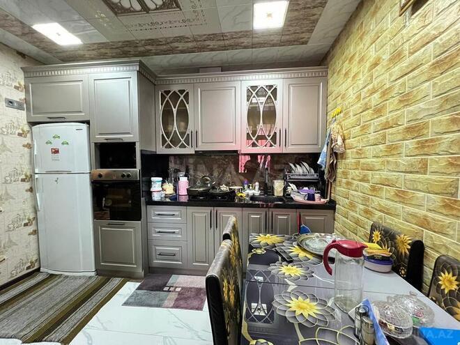 4 otaqlı həyət evi/bağ evi - Əhmədli m. - 200 m² (17)