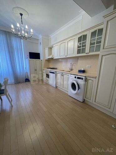 3 otaqlı yeni tikili - Şah İsmayıl Xətai m. - 140 m² (4)