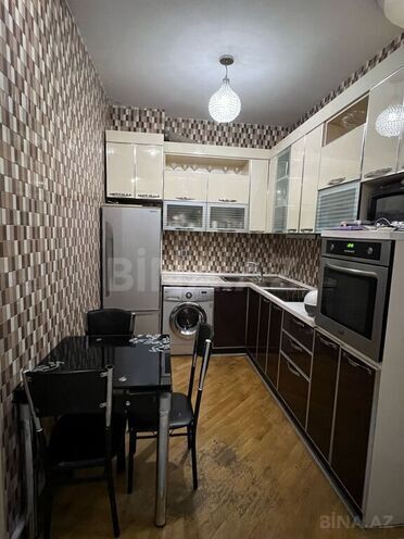 3 otaqlı yeni tikili - 8 Noyabr m. - 100 m² (7)