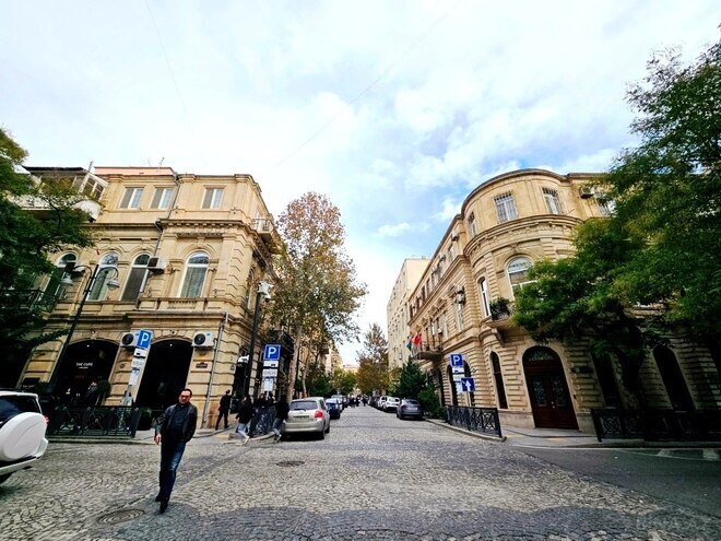 Satılır 4 otaqlı köhnə tikili 166 m², Sahil m., photo 18 from 19