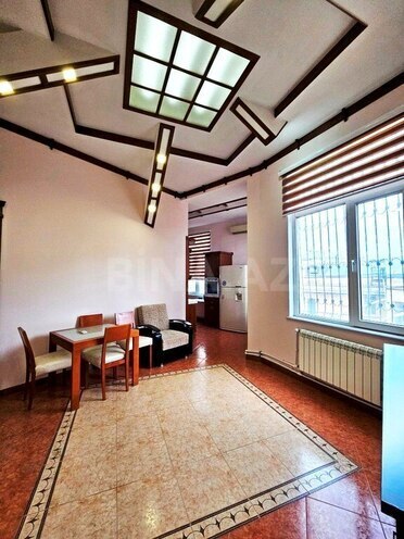 Satılır 4 otaqlı köhnə tikili 123 m², Sahil m., photo 3 from 17