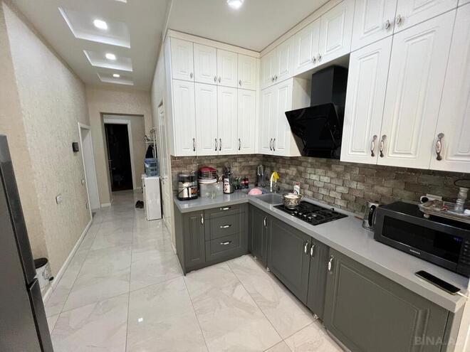 3-комн. вторичка - м. Элмляр Академиясы - 90 м² (10)
