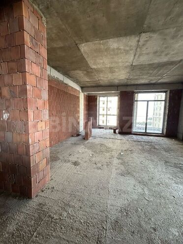 2-комн. новостройка - м. 8 ноября - 109 м² (3)