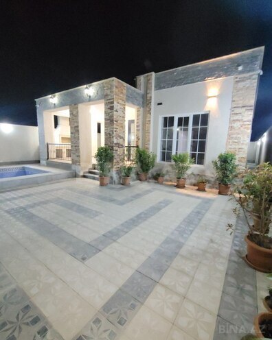 4 otaqlı həyət evi/bağ evi - Şüvəlan q. - 150 m² (1)