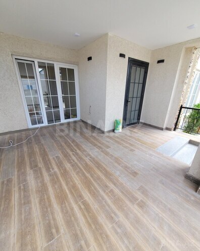 4 otaqlı həyət evi/bağ evi - Şüvəlan q. - 150 m² (22)
