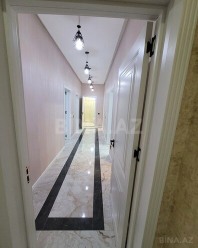 4 otaqlı həyət evi/bağ evi - Şüvəlan q. - 150 m² (14)
