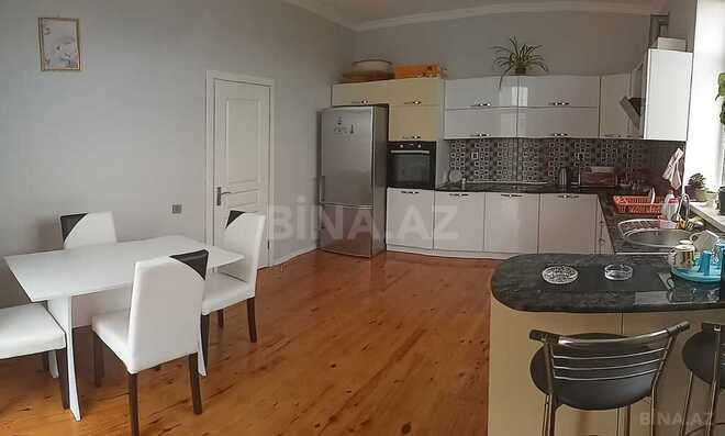 5 otaqlı həyət evi/bağ evi - Albalılıq q. - 200 m² (15)
