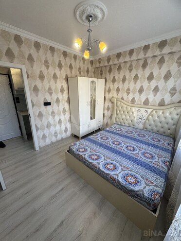 2 otaqlı köhnə tikili - Azadlıq Prospekti m. - 45 m² (1)