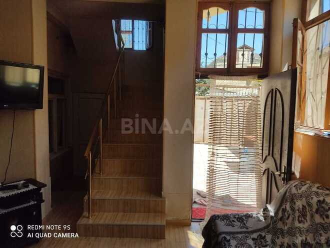 6 otaqlı həyət evi/bağ evi - Sulutəpə q. - 200 m² (10)