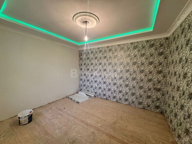 2 otaqlı həyət evi/bağ evi - Binəqədi q. - 70 m² (12)