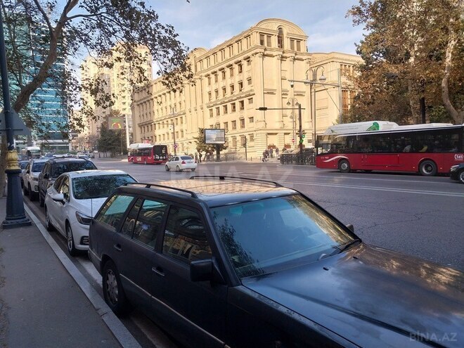 Объект - м. Низами - 100 м² (6)