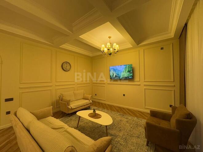 5 otaqlı həyət evi/bağ evi - Badamdar q. - 200 m² (18)