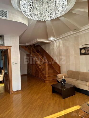 5 otaqlı həyət evi/bağ evi - Əhmədli q. - 355 m² (14)